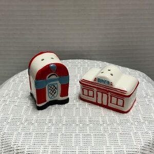 Retro Diner and Jukebox Salt and Pepper Shakers